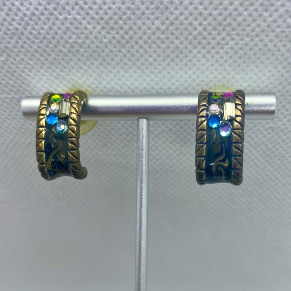 Chico’s Pierced Earrings - Picture 2 of 3